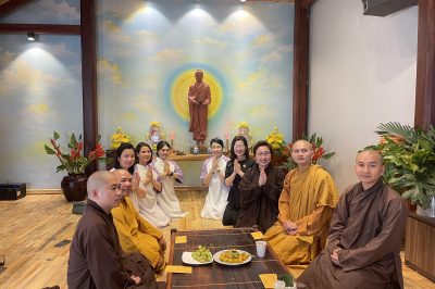 Hành trình ” Về Miền Tỉnh Thức ” của cộng đồng DN Thiền ca Việt Nam tại chùa Hà Nam – Phủ Lý